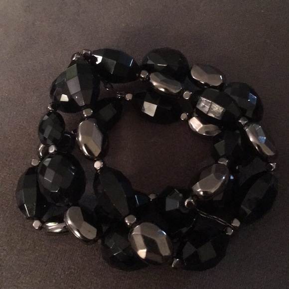 Double stranded stretchy beaded bracelet - Picture 2 of 3